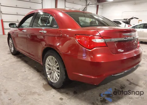 2012 Chrysler 200 Limited z USA, uszkodzony, nr VIN 1C3CCBCB9CN108318